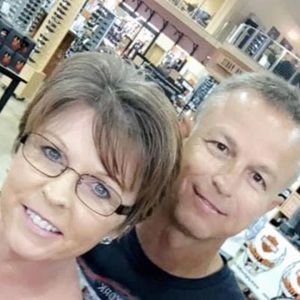 Meet your Posher, Lisa